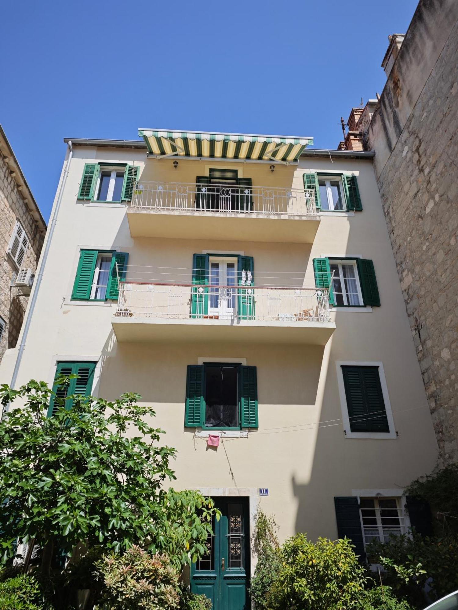 Apartment Central Old Town With Private Indoor Garage Parking Split Exterior foto
